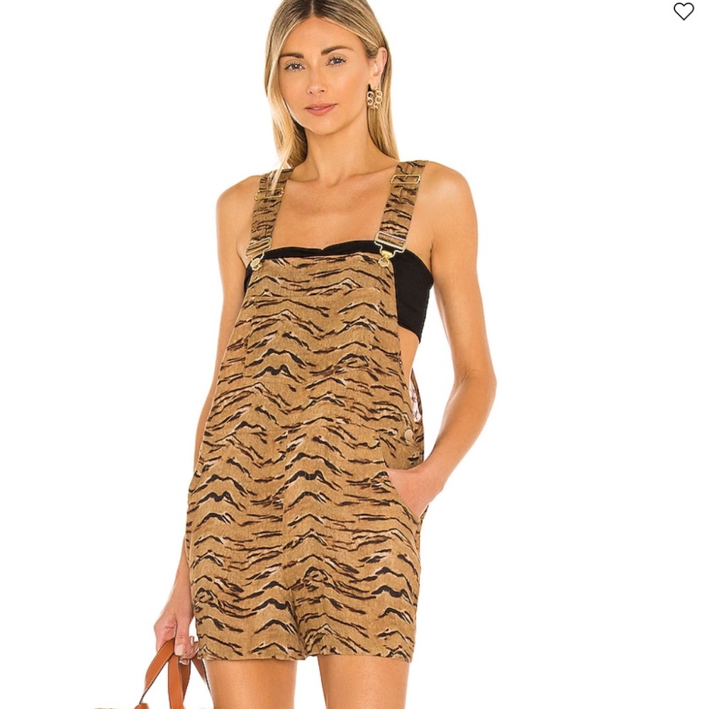 WeWoreWhat Basic Short Overalls